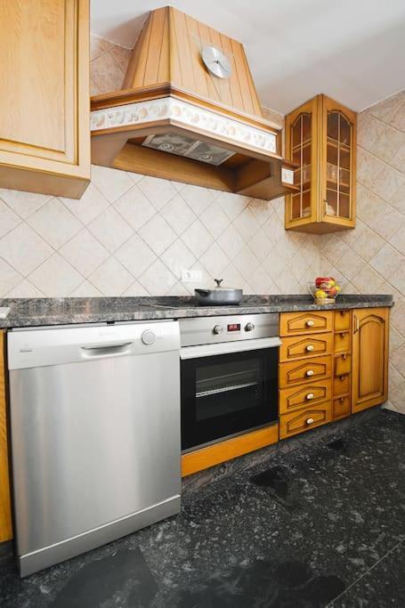 Appartamento Duplex Da Pedra E Da Auga Meis Esterno foto