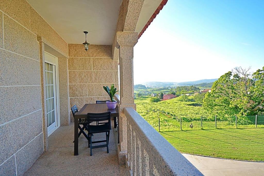 Appartamento Duplex Da Pedra E Da Auga Meis Esterno foto